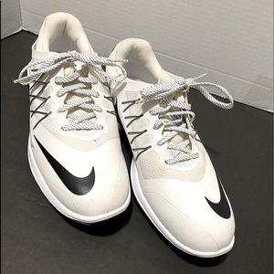 Nike woman’s lunar golf shoe